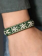 levne Pánské šperky-Pánský pletený náramek z kůže v bohémském stylu s přezkou a ozdobou z pletené šňůrky - nastavitelná manžeta ve westernovém stylu pro běžné nošení a dárky