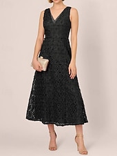 economico Lunghezza del tè-Abito da sposa a trapezio, elegante, semplice e minimalista, con scollo a V, lunghezza al pavimento, in pizzo, tulle, senza maniche, con applicazioni ricamate a nastro, 2025
