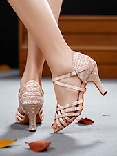 abordables Chaussures de danses latines-Chaussures de danse latine à talons strass pour femmes avec design à lanières, chaussures de salon à bout ouvert en satin pour performances professionnelles et soirées à thème Gatsby