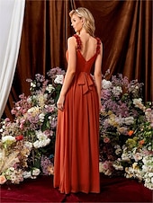 cheap Bridesmaid Dresses-A-Line Quinceanera Dresses Elegant Dress Formal Wedding Floor Length Sleeveless V Neck Chiffon Backless with Pleats