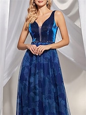 levne modrá-Šaty na quinceanera A-line elegantní šaty formální svatební podlahová délka bez rukávů výstřih do V tyl V zadní část s krystaly a rozparkem