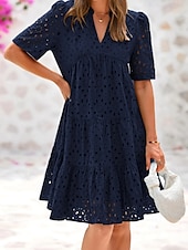 abordables Robes en dentelle blanche-Femmes Mini Robe Robe Décontractée robe ajourée Classique Moderne Extérieur Vacances Fête Coupe régulière Uni Manche Courte Col en V Noir Blanche Bleu de minuit Été