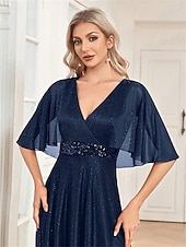 abordables Semi-formel / Cocktail-Robe de quinceanera A-Line élégante robe formelle de mariage longueur sol manches courtes col en V en satin avec plis