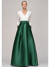 abordables Robes de Soirée-Robe de soirée en A noir et blanc élégante robe formelle invitée de mariage longueur de sol manches longues décolleté en V satin avec poches et nœud(x)
