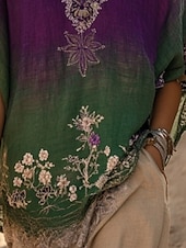 economico Tops Boho-camicetta da donna in stile western, stile boho, con fiori, moderna e casual, manica a 3/4, scollo a V, top normali, per tutti i giorni, per le vacanze, per uscire, stampa viola, estate e autunno.