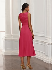 abordables Avec veste-Robe 2 pièces Sheath  Colonne Mère de la mariée Robe Élégante Simple Col bijou Longueur genou Tissu extensible Veste à manches 3/4 Robes avec appliques brodées