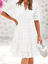 abordables Robes en dentelle blanche-Femmes Mini Robe Robe Décontractée robe ajourée Classique Moderne Extérieur Vacances Fête Coupe régulière Uni Manche Courte Col en V Noir Blanche Bleu de minuit Été