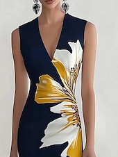 abordables Robe Fleurie-Femmes Robe maxi Robe fourreau Occasionnel Extérieur Sortir Coupe régulière Fleuri Sans manches Col en V Bleu marine Noir Été