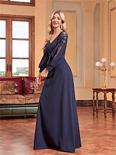 abordables VERT-Ligne A Robes de Quinceanera Élégant Robe Formel Mariage Longueur au sol manche longue Col en V Satin avec Perlage 2025