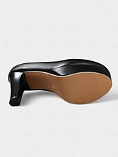 billige 1980-tallet-Damesko i vintage-stil, svart med platåhæler fra 1980-tallet og rutete ankelbånd – retro pin-up-pumps til fester, dansearrangementer og kvelder ute