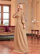 abordables VERT-Ligne A Robes de Quinceanera Élégant Robe Formel Mariage Longueur au sol manche longue Col en V Satin avec Perlage 2025