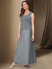 preiswerte Mit Jacke-A-Linie 3-teiliges Kleid für die Brautmutter, elegant, schlicht, lässig, U-Boot-Ausschnitt, knöchellang, Satin, lange Ärmel mit Spitze 2025