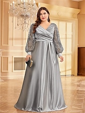 abordables VERT-Robe A-Line Grande Taille Élégante Robe Courbe De Mariage Formelle Longue Au Sol Manches Longues Col en V En Polyester Avec Plis 2025
