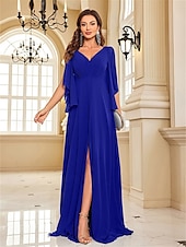olcso KÉK-A-vonalú Quinceanera Ruhák Elegáns Ruha Formális Esküvői Padlói Hosszú Ujjú V Kivágású Chiffon V Hátsó Fodros Hasítékkal