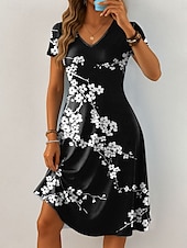 tanie Sukienki kwiatowe-Damskie Sukienka mini Codzienne sukienki Sukienka t-shirtowa Sukienka letnia Sukienka A line Urlop Codzienny Boho Plaża Regularny Kwiaty Graficzny Krótki rękaw W serek Czarny Niebieski Fioletowy