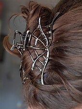 cheap Halloween Accessories-Women’s Halloween Spider Hair Claw Clip – Alloy Gothic Hair Accessory with Creepy Spider Design for Costume Parties, Cosplay and Festive Occasions