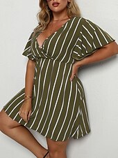 abordables Robes-Femmes Grande taille Robe Décontractée Rayé Col en V Manche Courte Été Printemps Mode Moderne Occasionnel Mini robe Quotidien Fête Robe