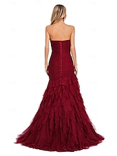 baratos Vestidos de Noite-Vestido de Festa de Sereia  Trompete Elegante Vestido Formal de Baile com Cauda Sem Mangas Gola Coração em Tule com Pregas e Xale