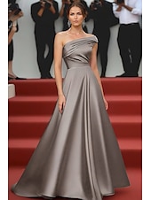 preiswerte Empire-Waist-Abendkleider-Schwarz-Bindung A-Linien Abendkleid Elegantes Kleid Formelle Hochzeit bodenlang ärmellos schulterfrei Satin mit Falten gerafft