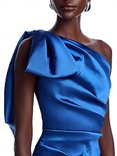 economico BLU-Abito da sera a sirena/tromba con cravatta nera, elegante e lucido, lungo fino al pavimento, senza maniche, monospalla, in raso con fiocco/i, pieghe e arricciato, 2025