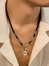 billige Menns smykker-Herrekjede med natursteinperler – svart og blå edelstenshalskjede med solanheng og vippelås for bohemsk eller festantrekk