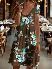 billiga Blommiga klänningar-Dam Mini klänning Vardagsklänning T shirtklänning Solklänning A linjeklänning Semester Ledigt Boho Strand Normal Blommig Grafisk Kortärmad V-hals Rubinrött Blå Purpur Brun Sommar Vår