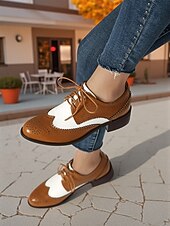 olcso 1950-es évek-női fekete-fehér szárnyas oxford cipő - 1950-es évekbeli vintage brogue fűzős bőr alkalmi cipő irodába, hétköznapi kirándulásokra és retró ihletésű divatba