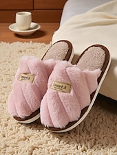 abordables Claquettes et tongs femme-Chaussons en fausse fourrure pour femme – chaussures d&#039;intérieur ultra douces pour le confort hivernal, la détente dans la chambre et la lecture détendue