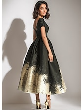 preiswerte Cocktailkleider-Schwarzes, goldenes A-Linien-Cocktailkleid, elegantes Kleid für formelle Hochzeiten, knöchellang, kurze Ärmel, V-Ausschnitt, Tasche, Satin mit Blumendruck 2025