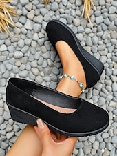 baratos Sapatilhas de mulher-Sapatos femininos vermelhos de salto baixo e salto baixo – calçados leves e confortáveis para festas no pátio, reuniões no jardim e estilo cotidiano