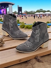 olcso Cowboy és nyugati csizma-női világoskék velúr western bokacsizma – hímzett, hegyes orrú cowboy csizma country koncertekre, fesztiválokra és szabadtéri őszi szettekhez