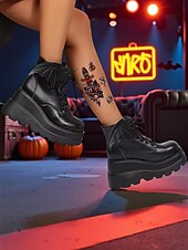 levne Pro ženy-Dámské černé lakované kotníkové boty na platformě - gotické punkové boty s patkami a šněrováním, cosplay boty na robustním podpatku na Halloween, večírky a alternativní módní outfity