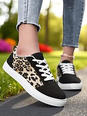 abordables Baskets femme-Baskets en toile colorées pour femmes – chaussures à lacets décontractées et légères avec un imprimé artistique vibrant, parfaites pour la marche, les voyages et le style urbain au quotidien