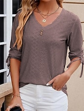 billige Blonder topper-Kvinne Hvit Elegant Blonde Topper Øyelet Bluse Stilig Moderne Ensfarget Knapper Øyelet 3/4 Lengde Ermer V-Utforming Daglig Romantisk Petit Topper Sommerferie Antrekk Hvit Rosa Lilla Grønn Sommer Vår