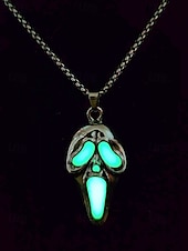 abordables Accessoires d&#039;Halloween-Collier pendentif fantôme phosphorescent pour homme – Bijoux d&#039;horreur d&#039;Halloween pour soirées costumées et événements nocturnes