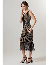 abordables Robes-Rétro Vintage Années Folles Années 1920 Midi Robe Charleston Robe de cocktail Gatsby le Magnifique Fille Flapper Paillettes Frange Col en V Femmes Noël Halloween Carnaval Mariage Soirée Mascarade
