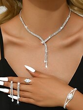 abordables Collier pour femme-Ensemble de bijoux de luxe en strass pour femmes - élégant collier en argent, bracelet, boucles d&#039;oreilles et bague, accessoires scintillants pour les soirées dansantes et les cocktails
