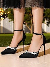levne Klasické lodičky-Dámské černé saténové jehlové podpatky se špičatou špičkou, křišťálovými ozdobami a páskem na kotníku - elegantní společenské boty na koktejlové a večerní akce