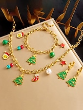 abordables Collar de mujer-Conjunto de joyas navideñas para mujer: collar, pulsera y pendientes de cadena dorada con colgantes de árbol festivo, Papá Noel y medias, divertidos accesorios navideños para atuendos de fiesta