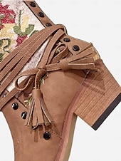 abordables Cowboy et bottes occidentales-Bottes western brodées pour femmes avec franges et pompons – bottes bohème chic pour le travail à la ferme et les sorties décontractées