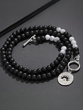 billige Menns smykker-Herrekjede med natursteinperler – svart og blå edelstenshalskjede med solanheng og vippelås for bohemsk eller festantrekk