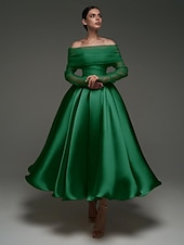 preiswerte Cocktailkleider-Rosa Ballkleid Satin A-Linien Cocktail Elegante Kleider Formelle Hochzeit Knöchellänge Langarm Schulterfrei Abnehmbar mit Schal