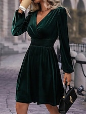 ieftine Rochie simplă-Pentru femei Rochie Mini Rochie casual Rochie de iarnă Modă Modern Zilnic Sfârșit de săptămână Fit regulat Simplu Manșon Lung În V Negru Roșu-aprins Trifoi Vară