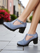  Lyseblå damesko med T-stropp og kraftig hæl – pumps i imitert skinn med rund tå og spenne for fritidsbruk, kontorantrekk og vår- og sommerarrangementer