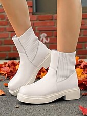 abordables Botas del Chelsea-Botines Chelsea negros para mujer: botines de piel sintética con paneles laterales elásticos para el estilo urbano, el trabajo y los looks informales de otoño.
