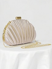 economico Matrimonio ACC-pochette da sera in raso plissettato a conchiglia da donna, color champagne metallizzato con montatura e catena dorate: glamour vintage per matrimoni, cocktail party, balli di fine anno e serate fuori