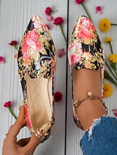 abordables Chaussures sans lacet et mocassins femme-Chaussures plates rouges à bout pointu pour femmes – mocassins élégants à enfiler pour Noël, les fêtes et les tenues décontractées du quotidien