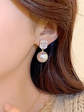 abordables Boucle d&amp;#39;oreille pour femme-Boucles d&#039;oreilles en perles et strass pour femmes - Boucles d&#039;oreilles à tige en or avec breloque en grappe sur le dessus, bijoux en alliage élégants pour le travail, les rendez-vous et les occasions formelles