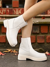 abordables Botas del Chelsea-Botines Chelsea negros para mujer: botines de piel sintética con paneles laterales elásticos para el estilo urbano, el trabajo y los looks informales de otoño.