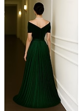 cheap Sheath Evening Dresses-Green Black Velvet A-Line Evening Gown Elegant Dress Formal Wedding Floor Length Short Sleeve Off Shoulder Satin with Pleats 2025